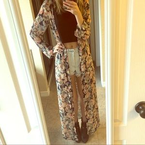 Honey Punch Magic Flower Duster